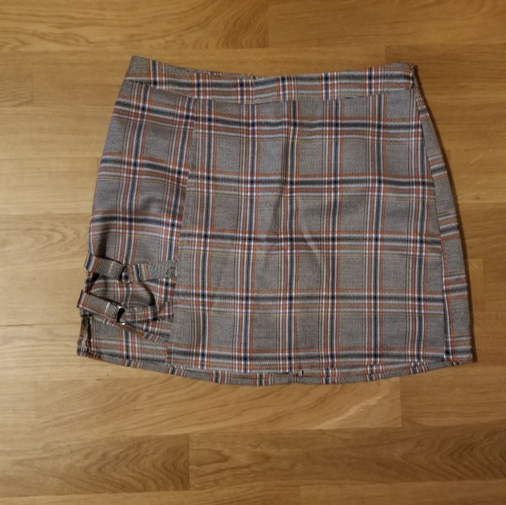 Wild Honey mini skort